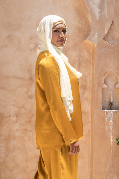 Slim Blouse in Arabian Gold